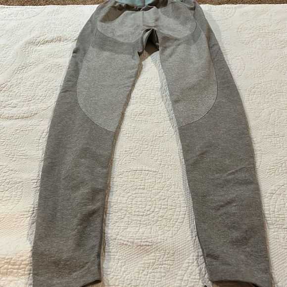 Gymshark workout leggings. XS/S - Picture 9 of 12